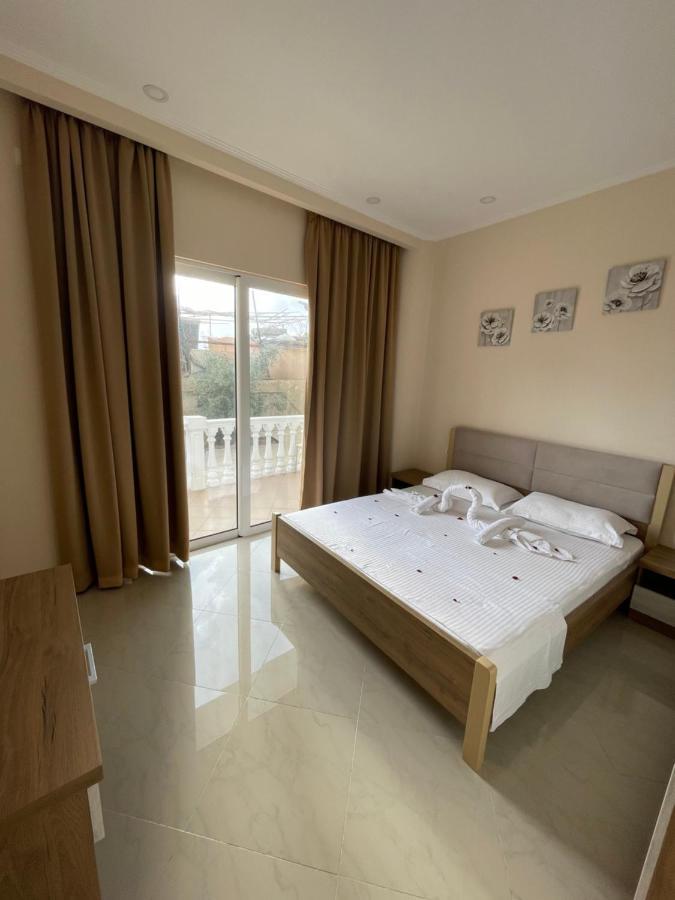 Seaside Apartmens Sarandë Exterior foto