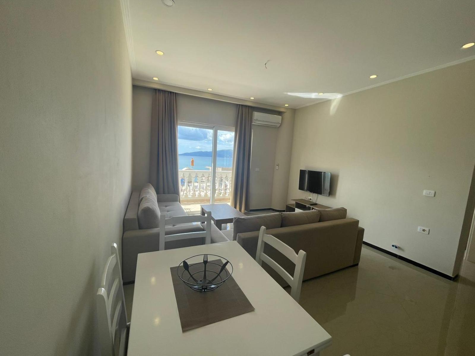 Seaside Apartmens Sarandë Exterior foto