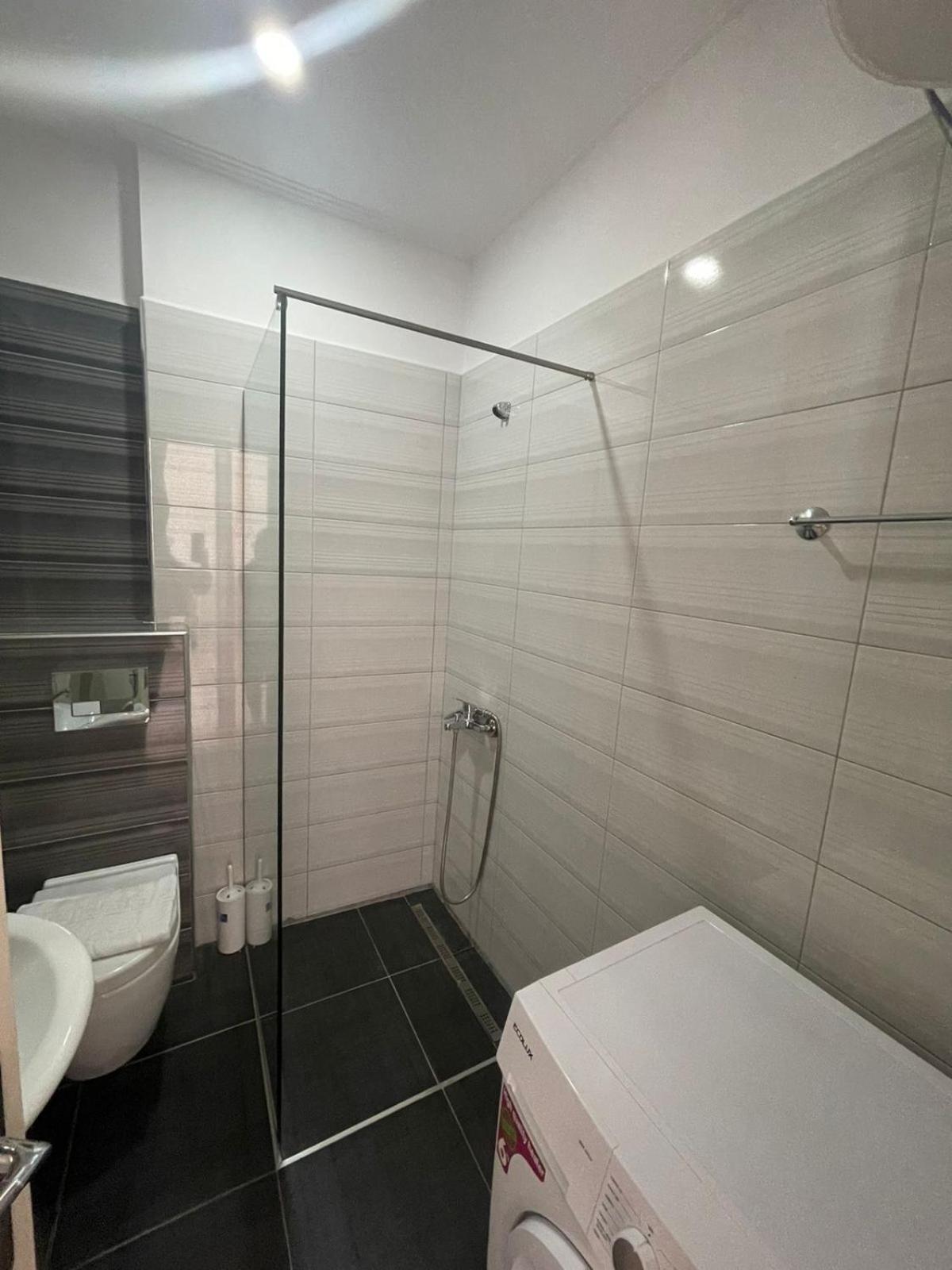 Seaside Apartmens Sarandë Exterior foto