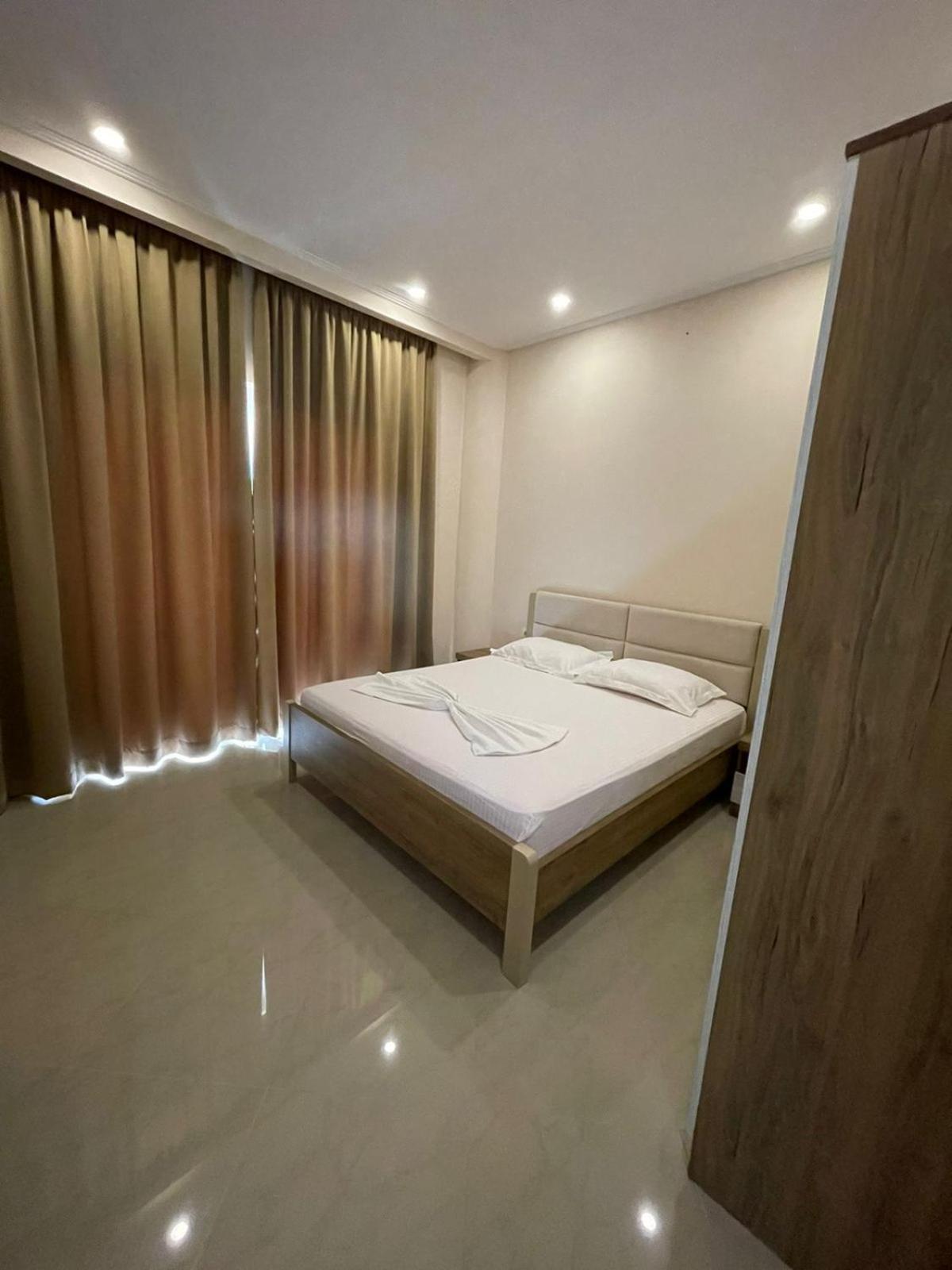 Seaside Apartmens Sarandë Exterior foto